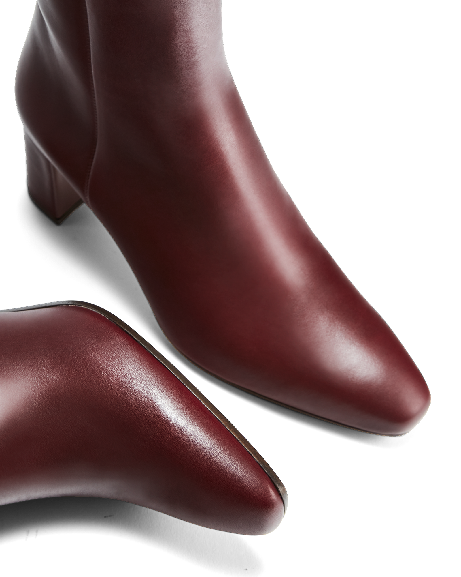 Burgundy hotsell coloured boots