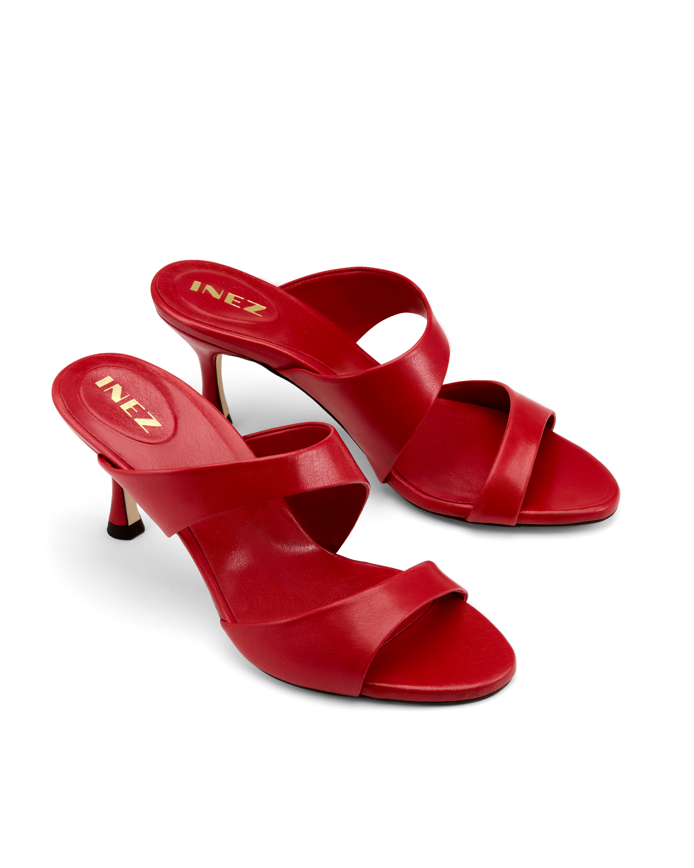 Yvonne: Rojo Capretto