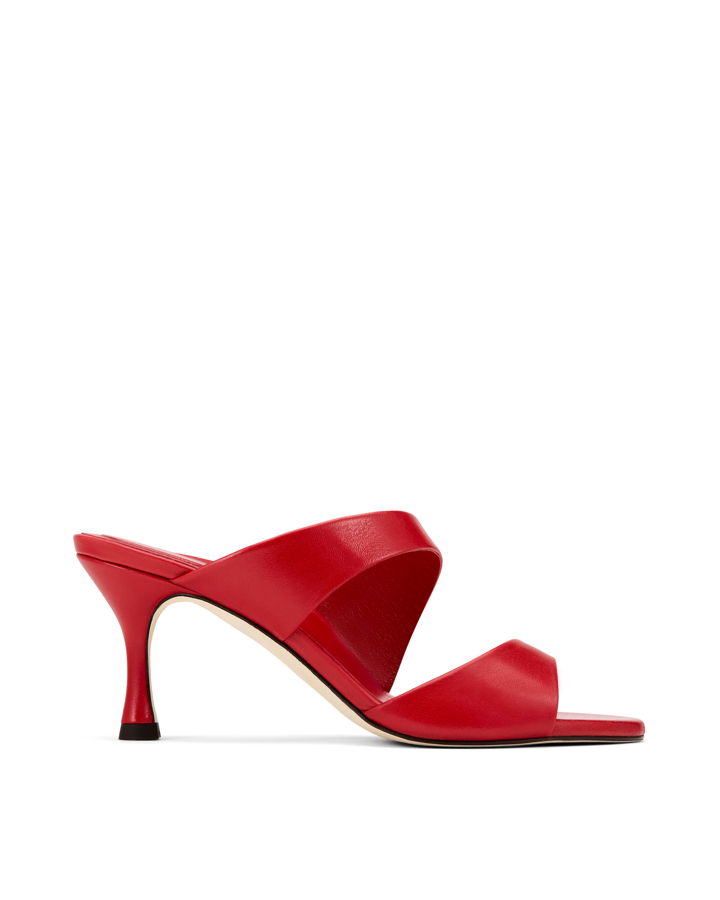 Yvonne: Rojo Capretto